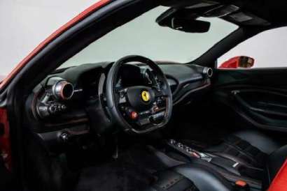 2021 Ferrari F8 Tributo for sale  photo 2