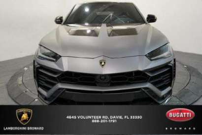 2022 Lamborghini Urus  new for sale