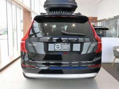 2022 Volvo XC90 T6 for sale  photo 2