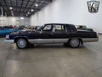 1991 Cadillac Brougham 4dr for sale  photo 1