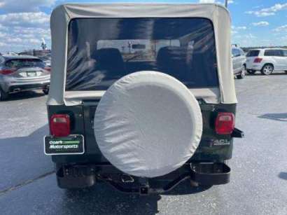 1993 Jeep Wrangler 4WD for sale  photo 2
