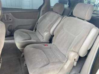2004 Toyota Sienna LE for sale  photo 5