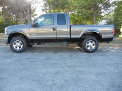 2005 Ford F 250 Lariat for sale  photo 2