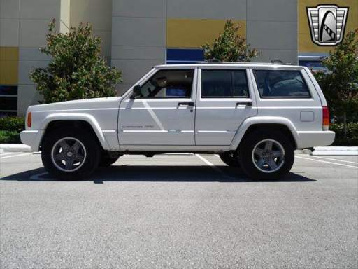 2000 Jeep Cherokee Classic for sale  photo 1